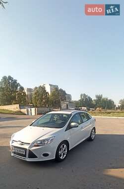 Седан Ford Focus 2014 в 
