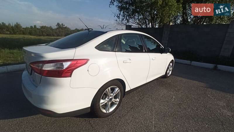 Седан Ford Focus 2014 в Днепре