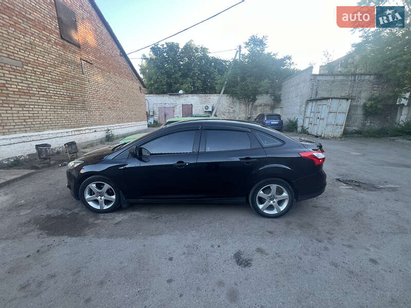Седан Ford Focus 2014 в Покрові