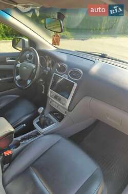Универсал Ford Focus 2008 в Городке