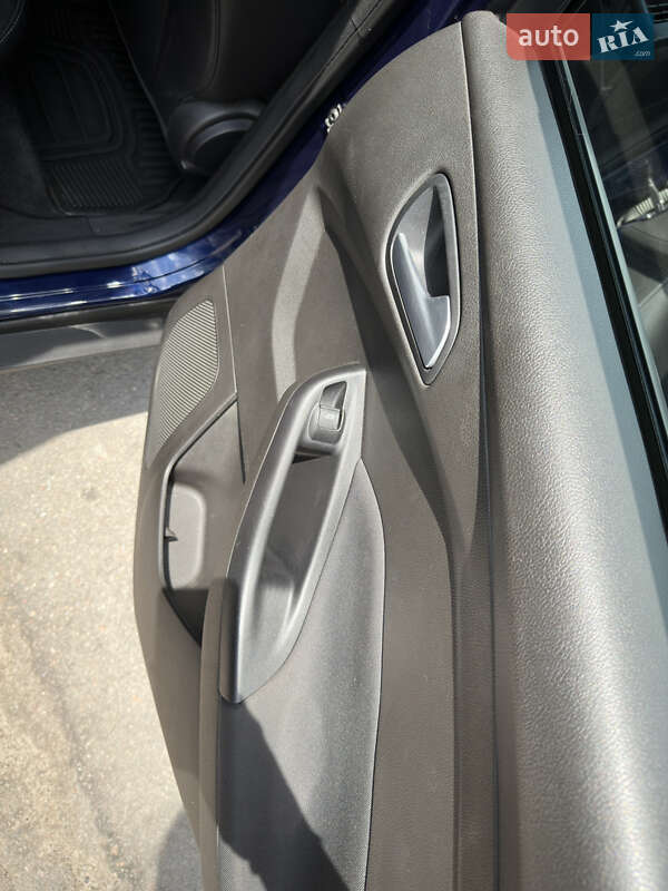 Седан Ford Focus 2016 в Полтаве