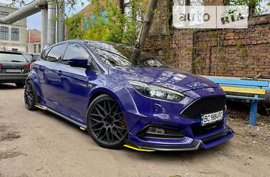 Хетчбек Ford Focus 2014 в Харкові