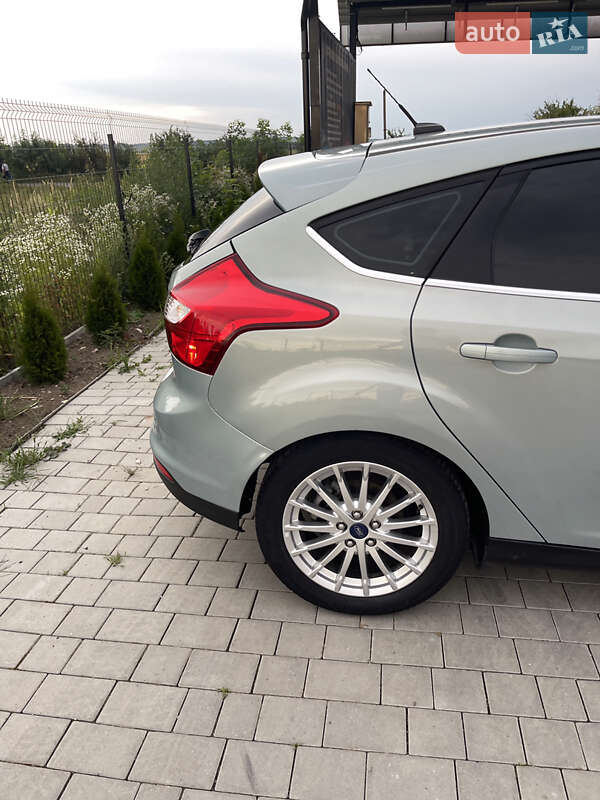 Хэтчбек Ford Focus 2013 в Ивано-Франковске