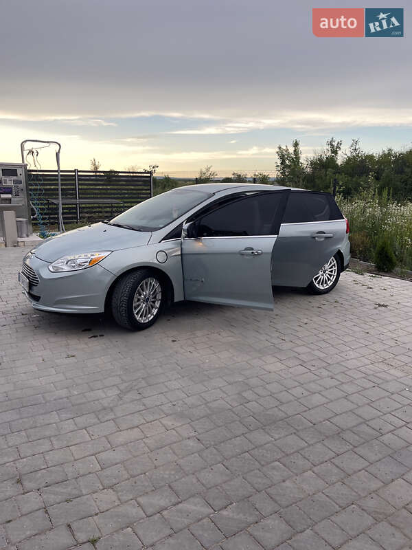 Хэтчбек Ford Focus 2013 в Ивано-Франковске