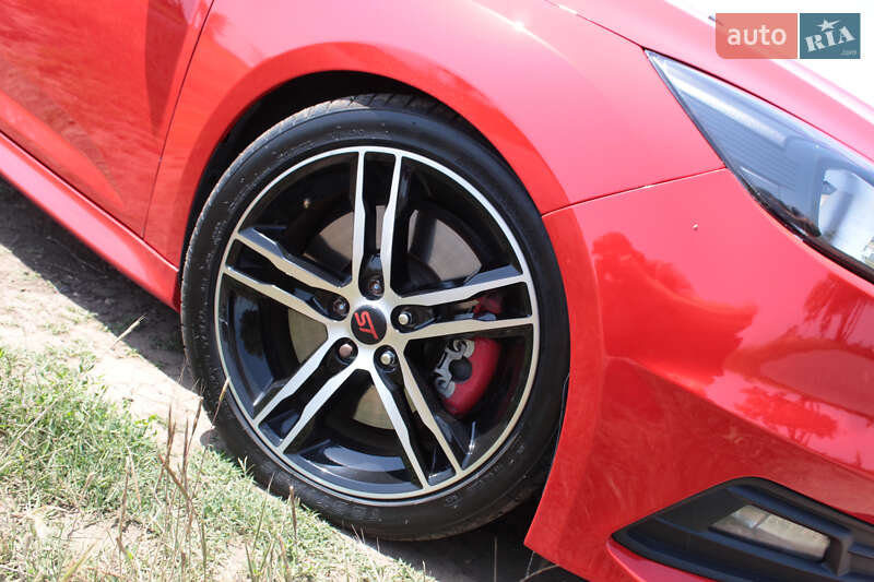 Хэтчбек Ford Focus 2015 в Одессе фото 9 Хэтчбек Ford Focus 2015 в Одессе