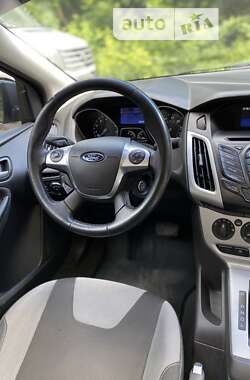 Седан Ford Focus 2014 в Запоріжжі