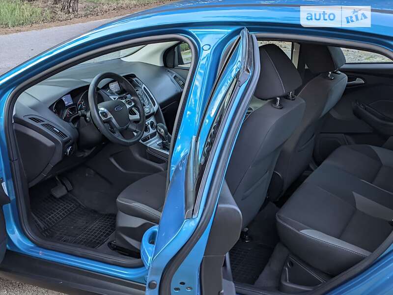 Седан Ford Focus 2013 в Киеве