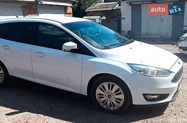 Универсал Ford Focus 2015 в 