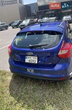 Хэтчбек Ford Focus 2014 в Киеве