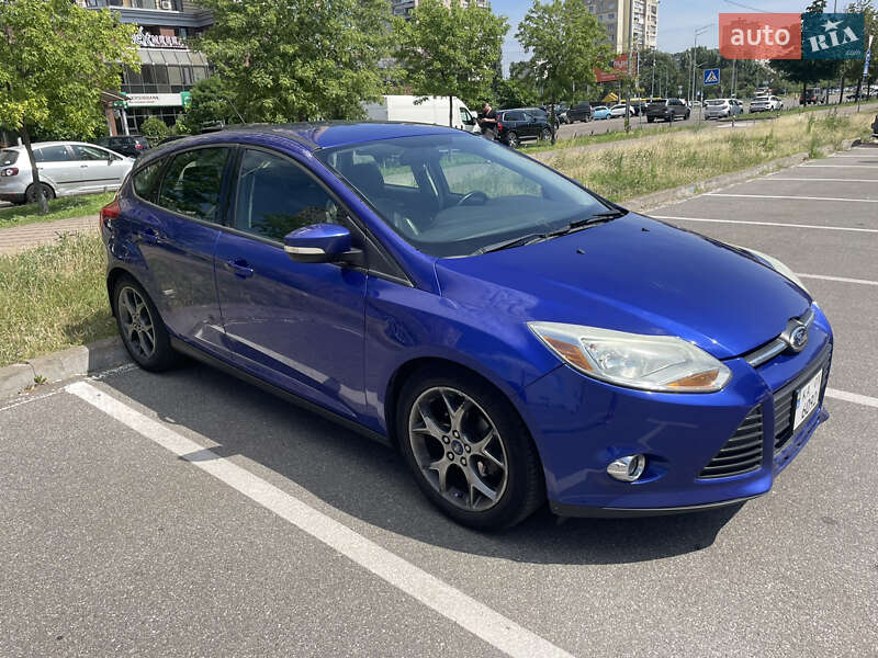 Хэтчбек Ford Focus 2014 в Киеве