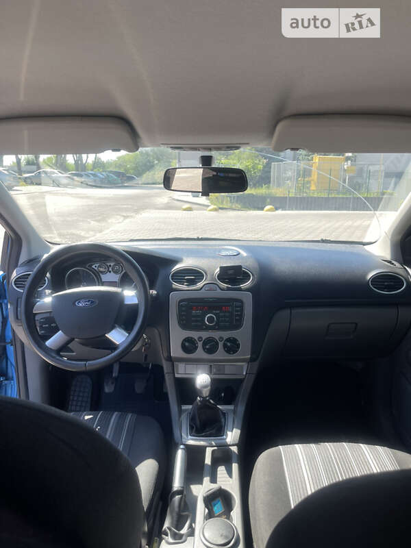 Универсал Ford Focus 2010 в Запорожье фото 4 Универсал Ford Focus 2010 в Запорожье