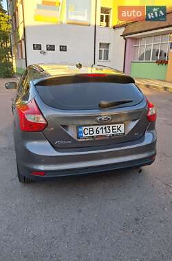 Хэтчбек Ford Focus 2014 в Чернигове