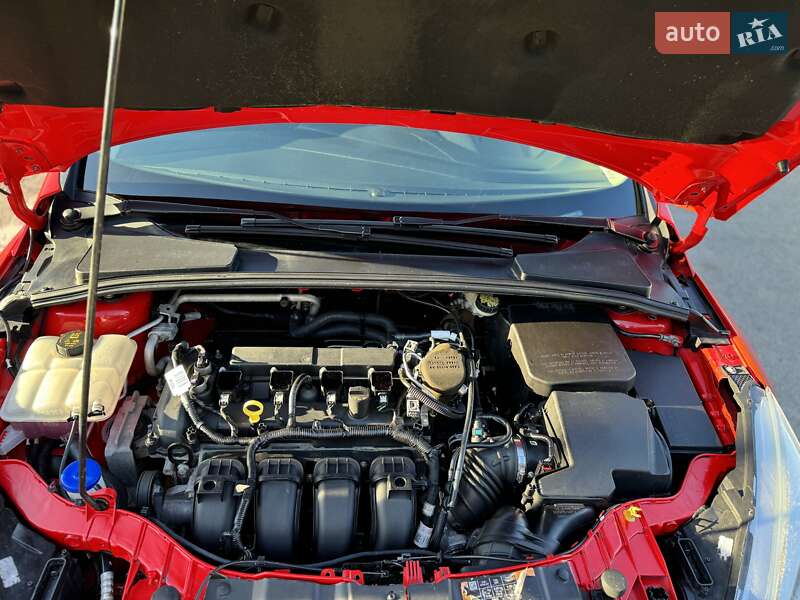 Хэтчбек Ford Focus 2016 в Ровно