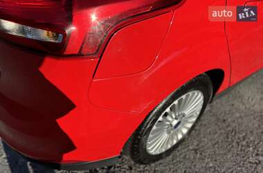 Хэтчбек Ford Focus 2016 в Ровно