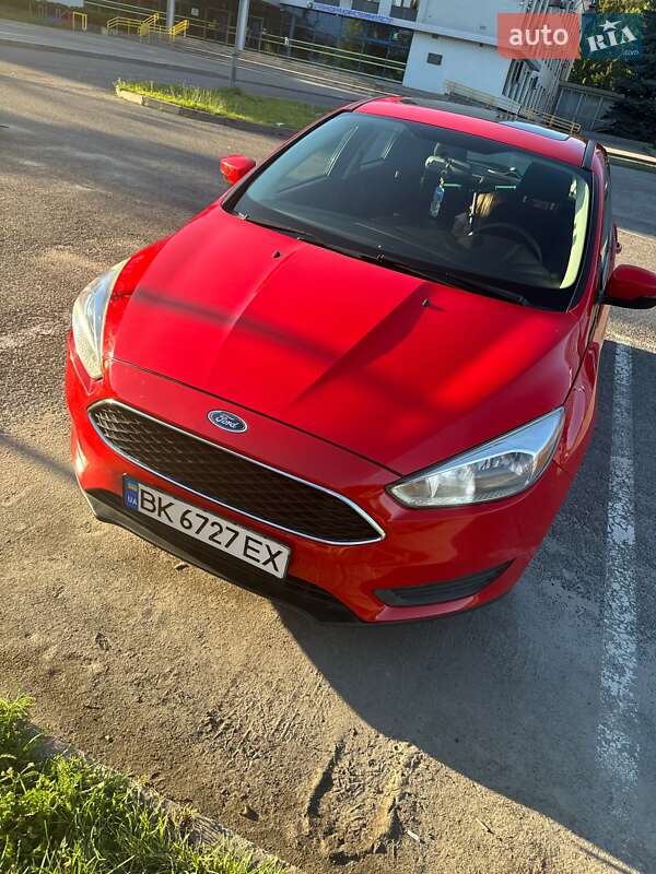 Хэтчбек Ford Focus 2016 в Ровно