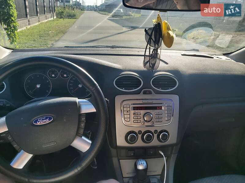 Хэтчбек Ford Focus 2007 в Киеве