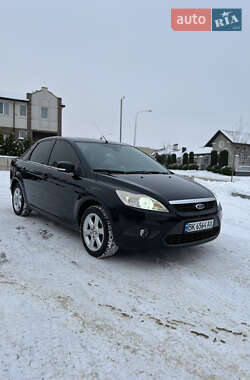 Седан Ford Focus 2010 в Здолбуніві