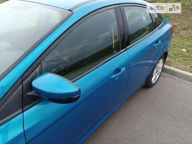 Седан Ford Focus 2015 в Львове