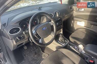 Седан Ford Focus 2005 в 