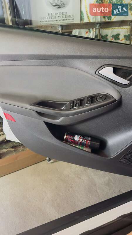 Хэтчбек Ford Focus 2014 в Никополе