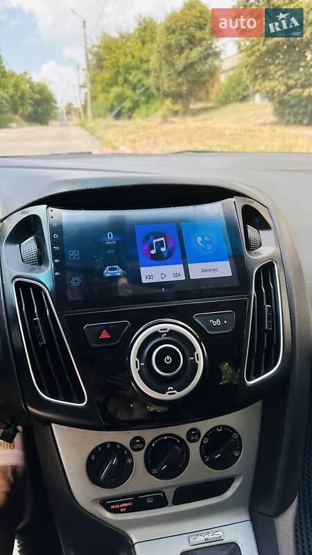 Хэтчбек Ford Focus 2014 в Никополе