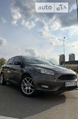 Седан Ford Focus 2015 в Киеве