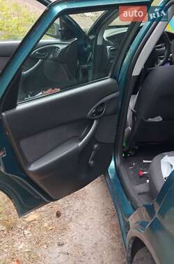 Универсал Ford Focus 2000 в Василькове