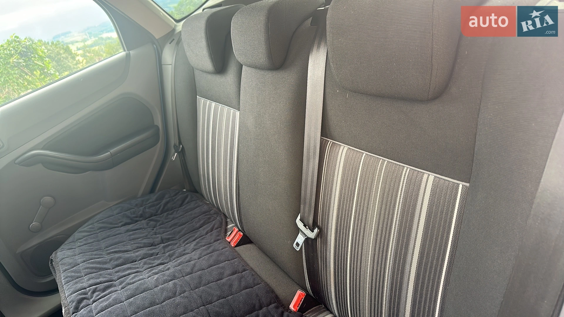 2010 Ford Focus - мініатюра 7