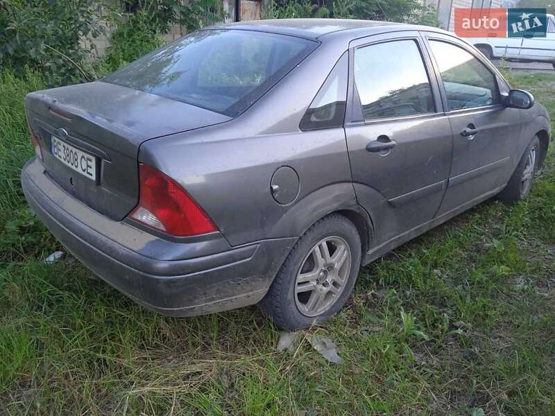 Седан Ford Focus 2002 в Чечельнике
