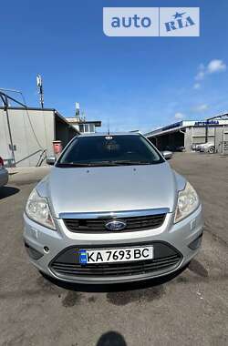 Хэтчбек Ford Focus 2008 в Киеве