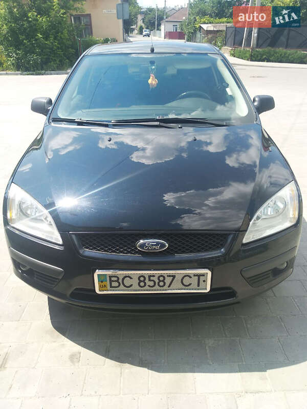 Хэтчбек Ford Focus 2007 в Бродах