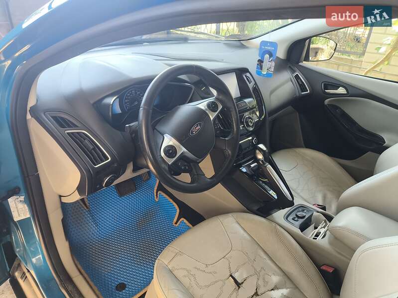 Хэтчбек Ford Focus 2012 в Одессе