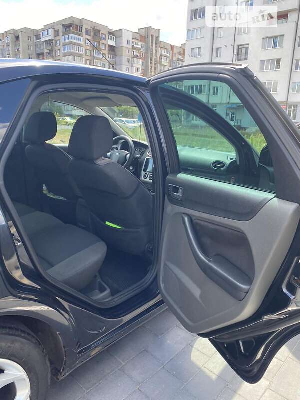 Хетчбек Ford Focus 2007 в Шептицькому