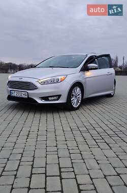 Хэтчбек Ford Focus 2017 в Одессе