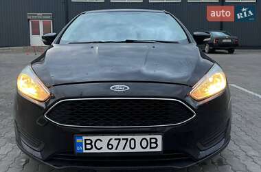 Седан Ford Focus 2016 в 