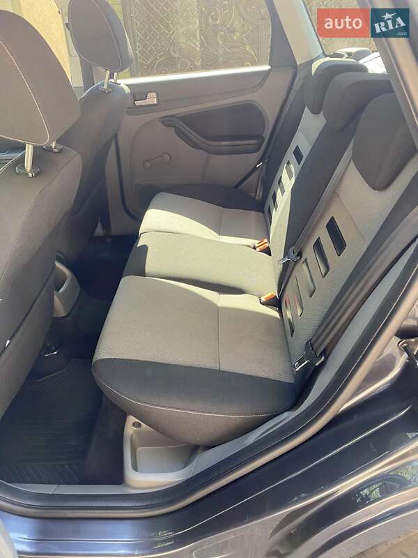 Универсал Ford Focus 2009 в Сваляве