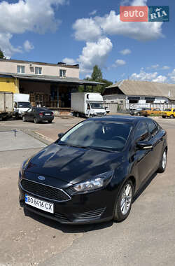 Седан Ford Focus 2014 в Десне