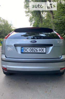 Хэтчбек Ford Focus 2005 в Львове