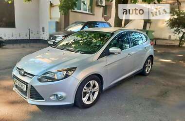 Хэтчбек Ford Focus 2013 в Киеве