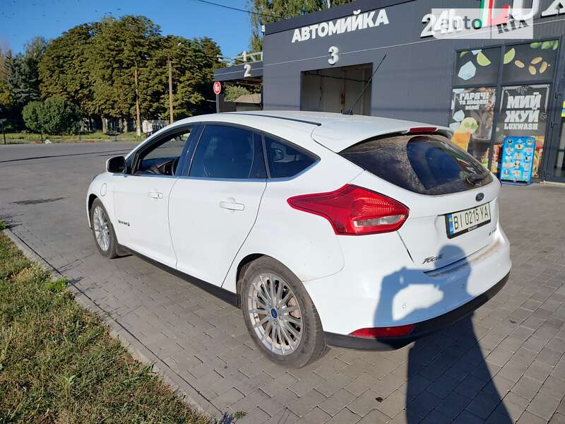 Хетчбек Ford Focus 2015 в Миргороді фото 7 Хетчбек Ford Focus 2015 в Миргороді