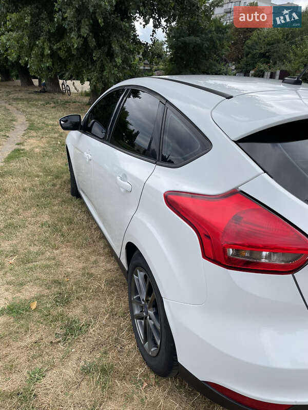 Хэтчбек Ford Focus 2016 в Кременчуге