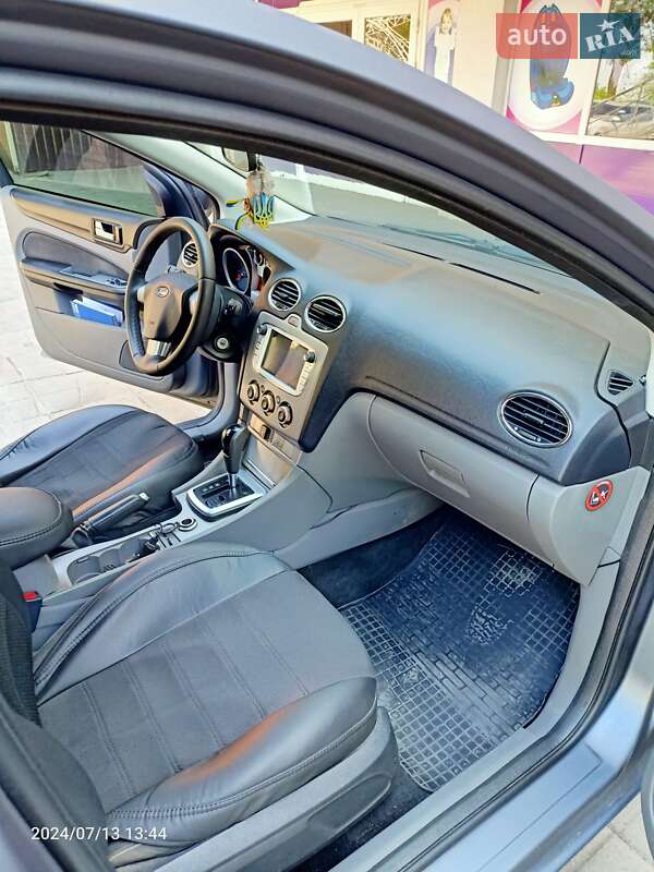 Седан Ford Focus 2010 в Запоріжжі
