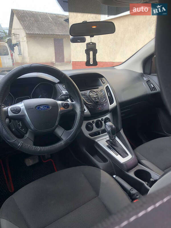 Седан Ford Focus 2014 в Шептицькому
