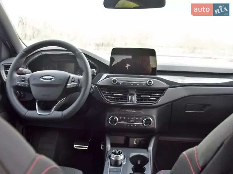 Хэтчбек Ford Focus 2020 в Львове