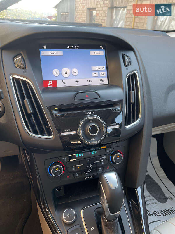 Хэтчбек Ford Focus 2017 в Киеве