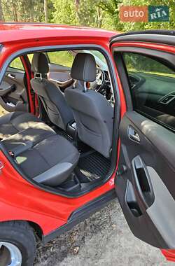 Хетчбек Ford Focus 2013 в Балаклії фото 16 Хетчбек Ford Focus 2013 в Балаклії