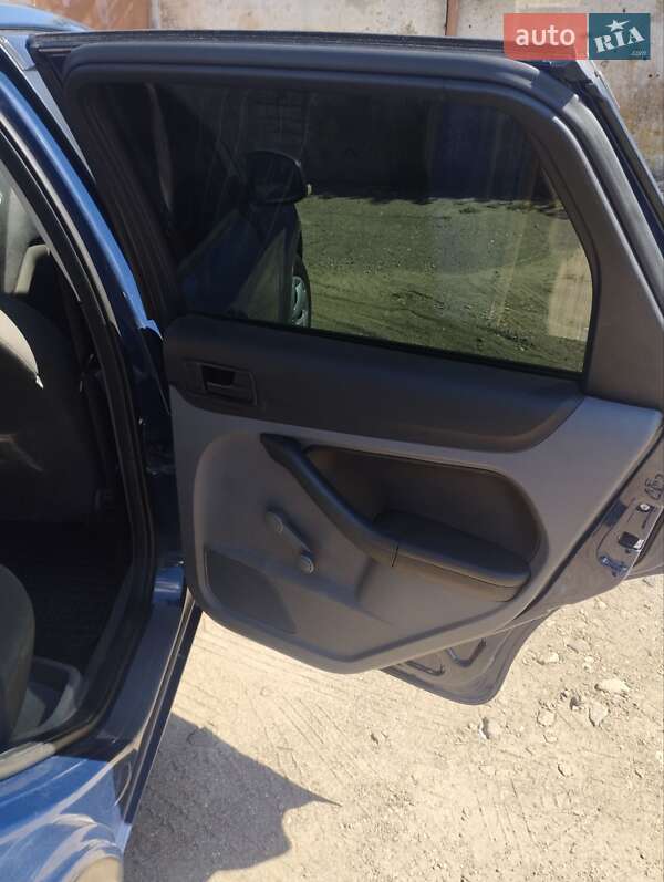 Універсал Ford Focus 2008 в Чернігові