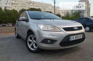 Хетчбек Ford Focus 2010 в Черкасах