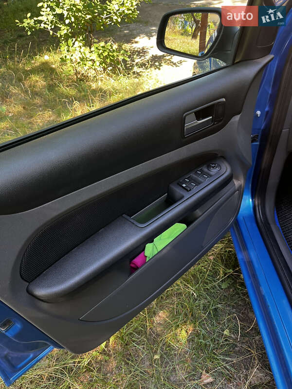 Универсал Ford Focus 2006 в Краматорске