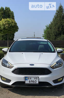 Хетчбек Ford Focus 2015 в Черкасах